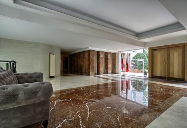 VILLA MONACO