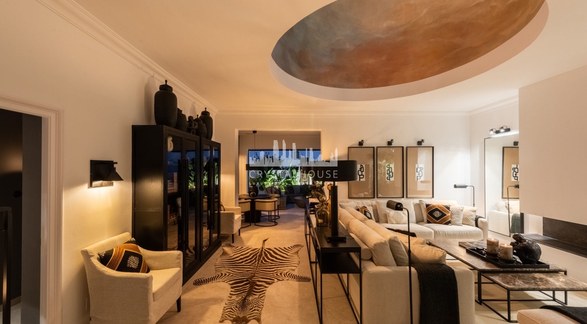 Dom szeregowy na sprzedaz w El Oasis Club, Marbella
