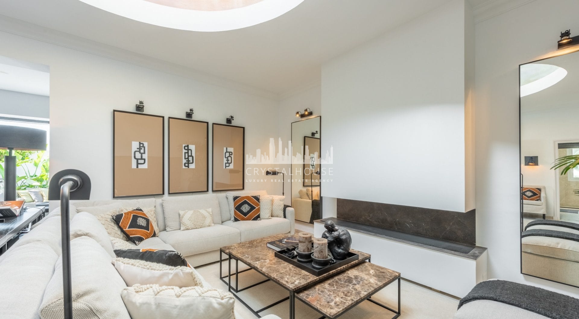 Dom szeregowy na sprzedaz w El Oasis Club, Marbella