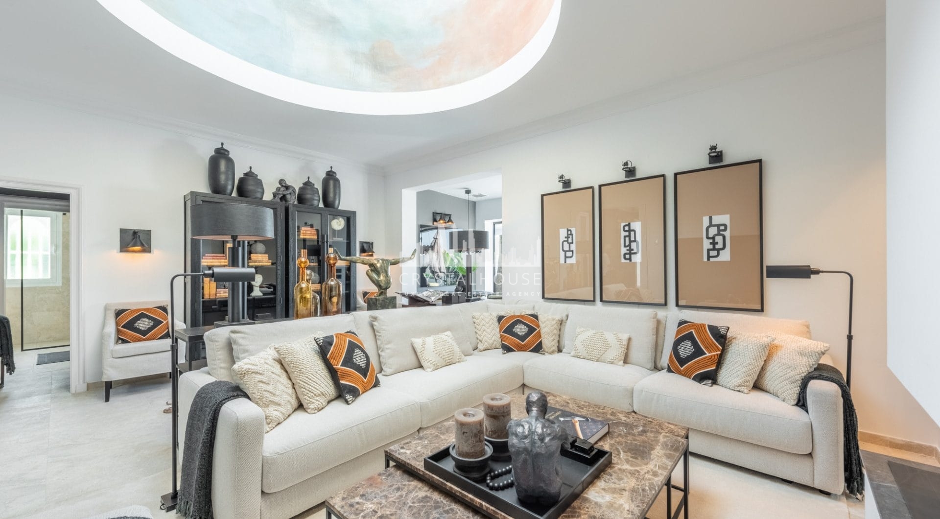Dom szeregowy na sprzedaz w El Oasis Club, Marbella