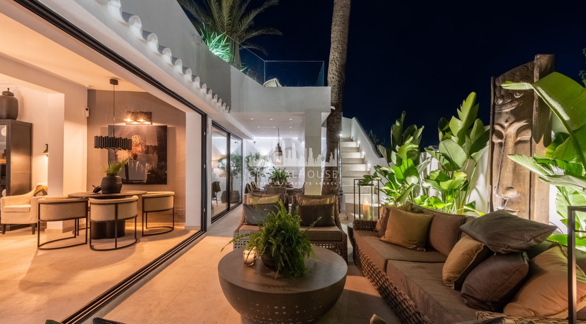 Dom szeregowy na sprzedaz w El Oasis Club, Marbella