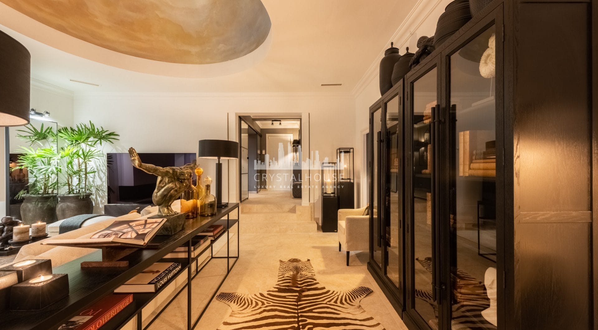 Dom szeregowy na sprzedaz w El Oasis Club, Marbella