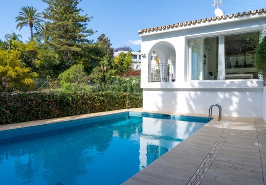 Willa na sprzedaz w El Rosario, Marbella