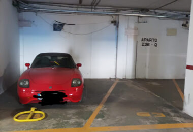 Garage space for sale in the heart of Puerta Banus
