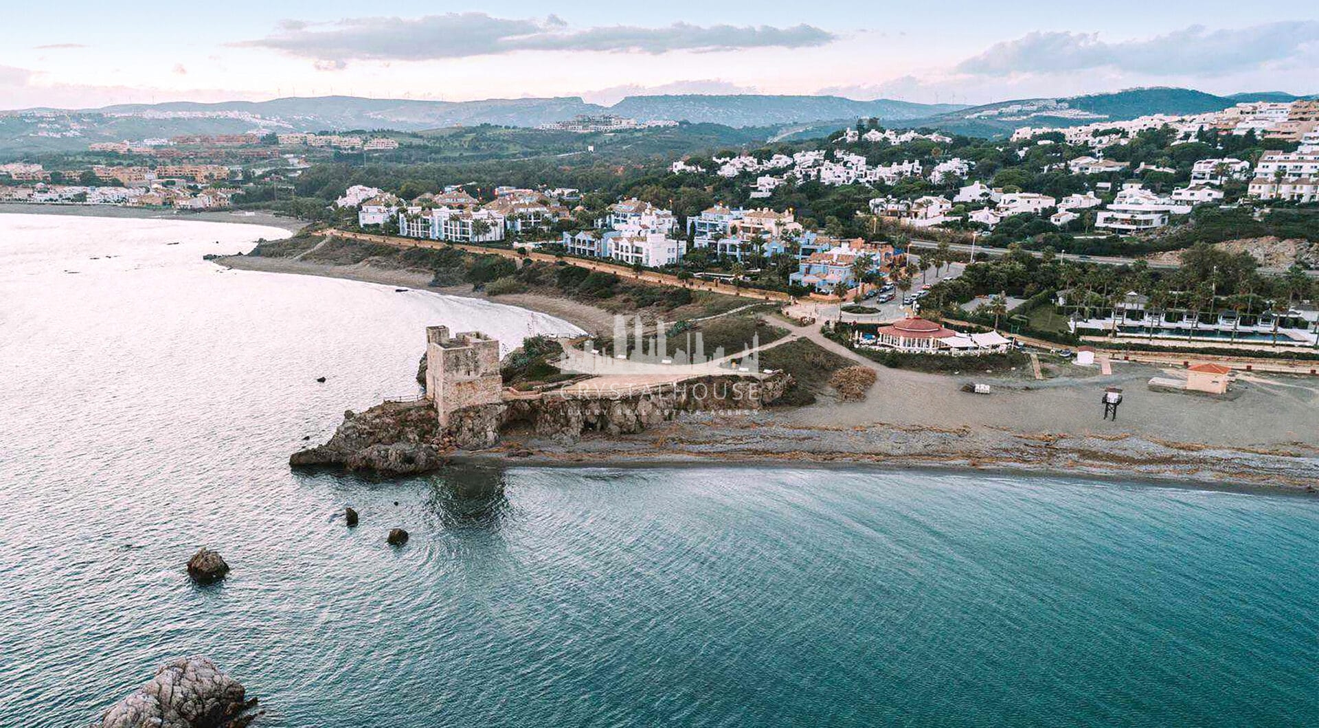 Solemar, contemporary apartments with amazing seaviews in Casares Beach.