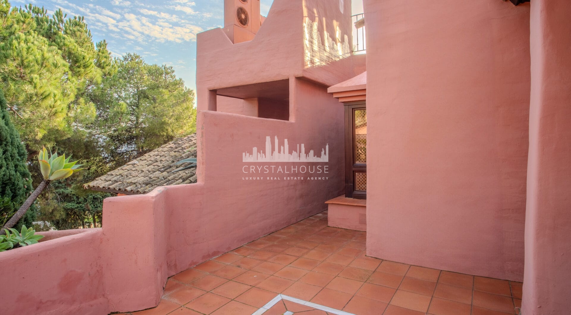 Impressive three bedroom south facing duplex penthouse in the prestigious and gated beachfront community Menara Beach with sea views