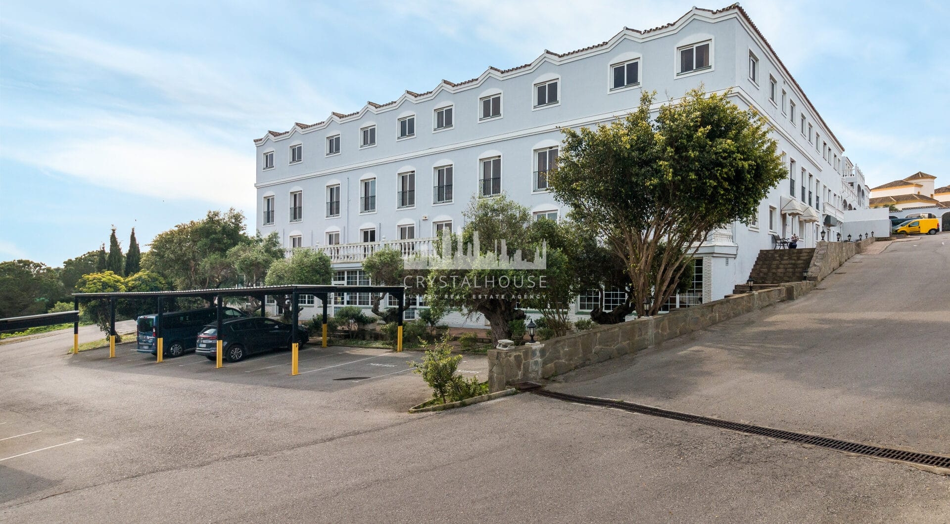 Hotel for Sale next to Sotogrande