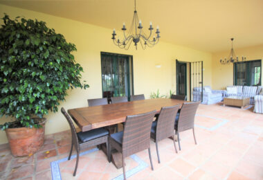 Beautiful detached villa, with many traditional Spanish features located in the prestigious development of Sotogrande.