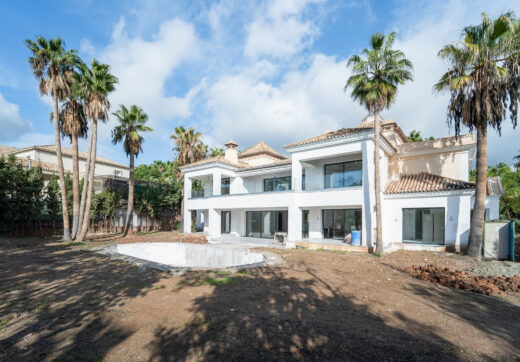 Newly build Villa Bacara for SALE!