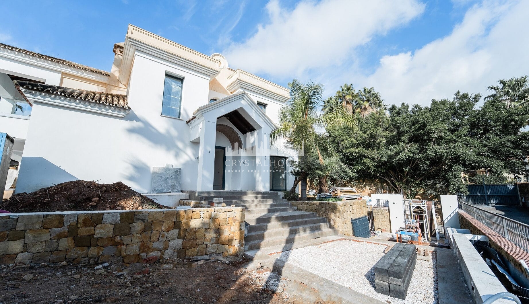 Newly build Villa Bacara for SALE!