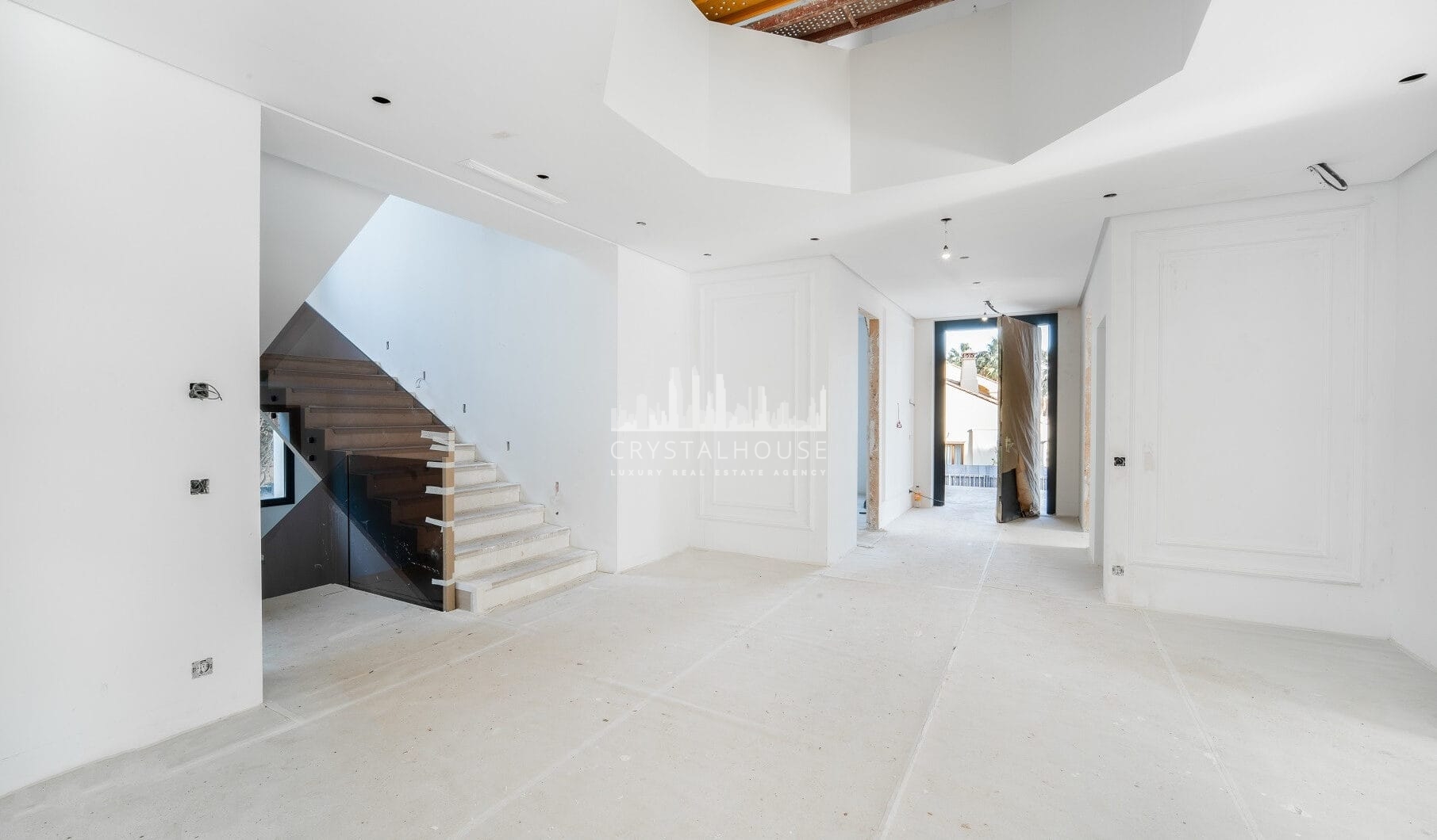 Newly build Villa Bacara for SALE!