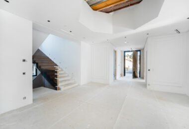 Newly build Villa Bacara for SALE!