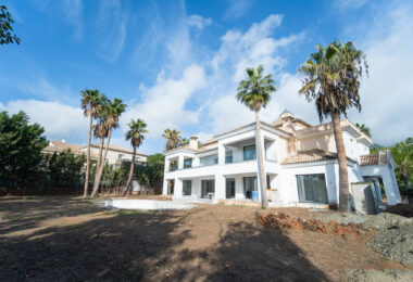 Newly build Villa Bacara for SALE!