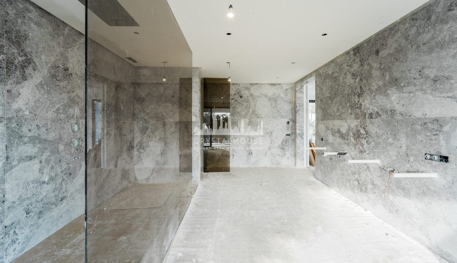 Newly build Villa Bacara for SALE!