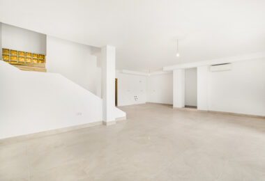 Fantastic three bedroom semi detached villa in a gated community of Monte Elviria, La Mairena