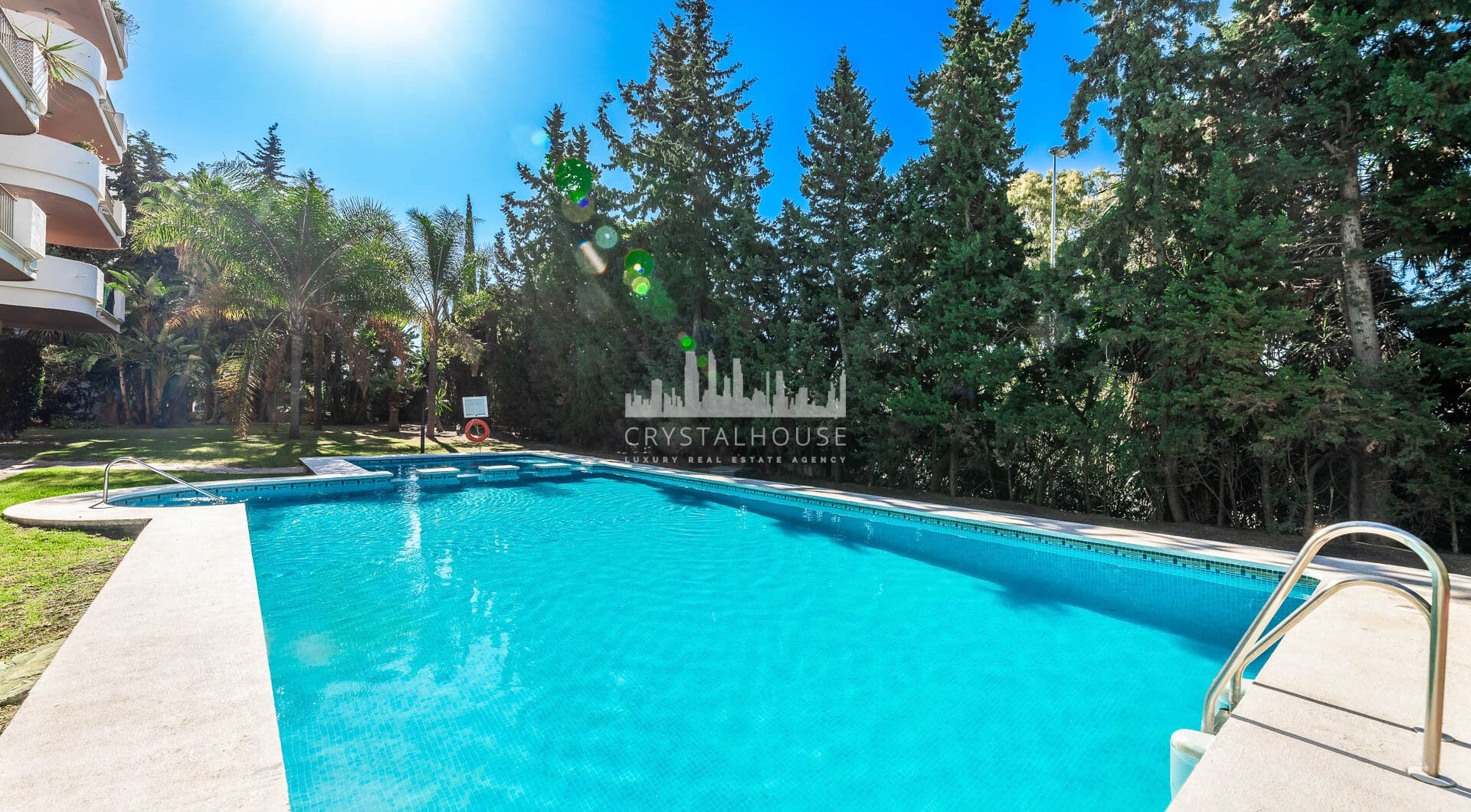 Stylish Holiday Apartment Near Puerto Banús – Prime Location