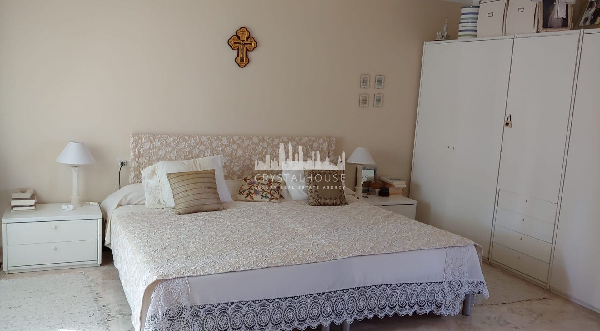 Elegant Frontline Golf Duplex Penthouse in Guadalmina Alta