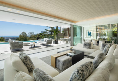 Villa Ellen – Stunning Modern Villa with Sea Views in La Quinta
