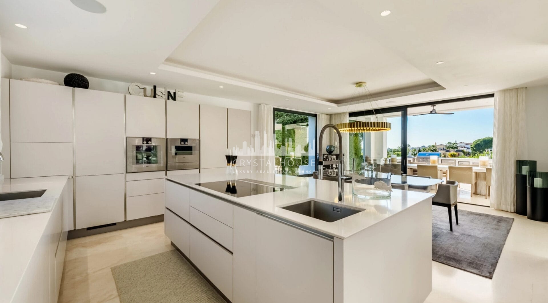 Los Olivos 5 Modern Masterpiece with Prime Location