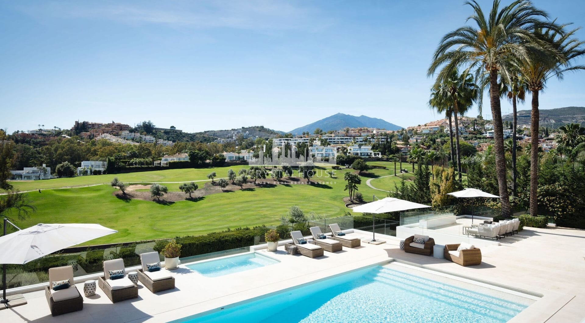 Villa Elba Los Naranjos €6.990.000