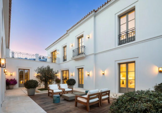 Villa Tuscany Exceptional Classical Estate with Prime Location in La Cerquilla