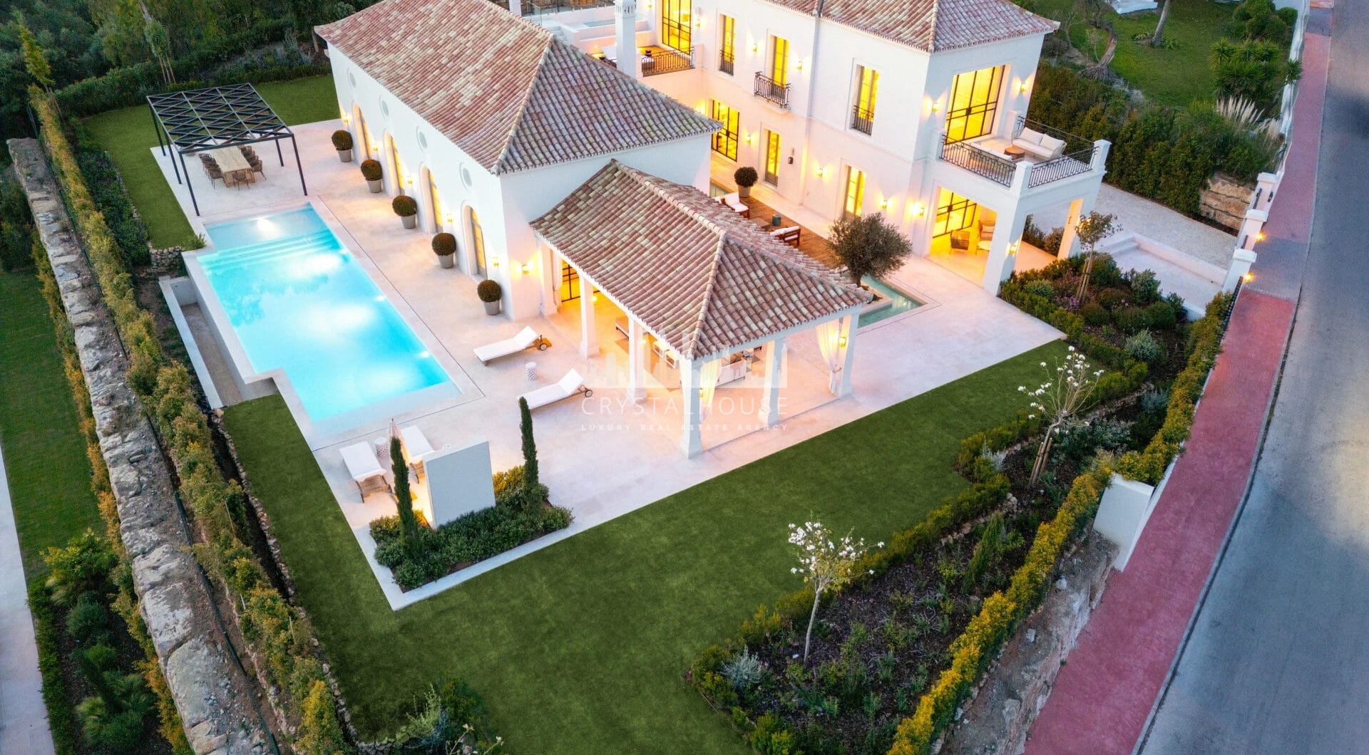 Villa Tuscany Exceptional Classical Estate with Prime Location in La Cerquilla