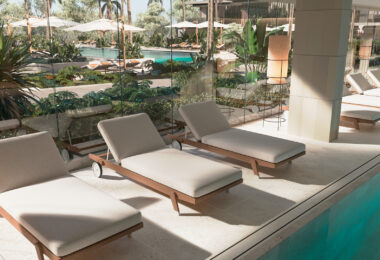 Premium Development Essence Residence
