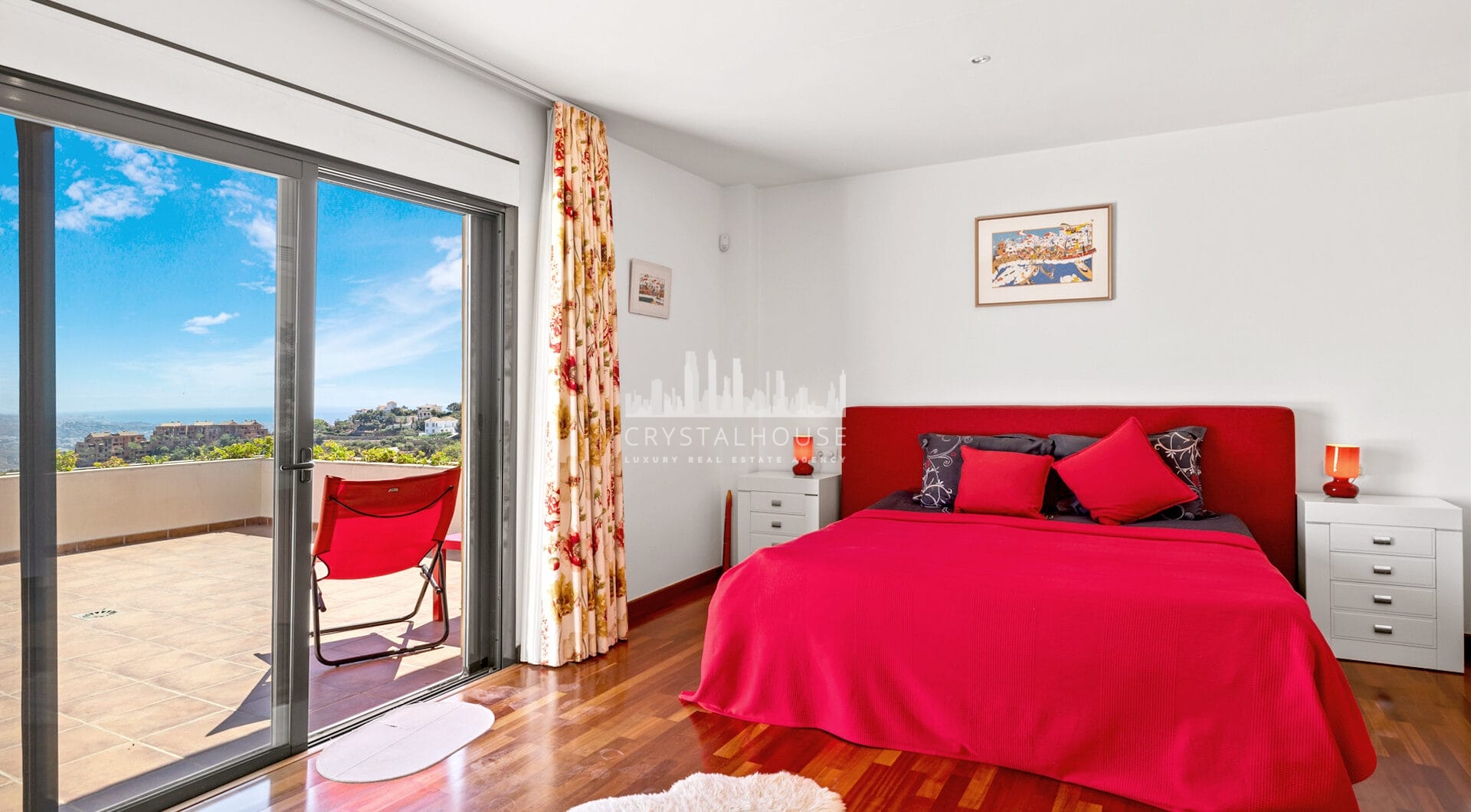 Absolutely epic candle with views to the sea, the valley, and the dawn! In Monte Elviria, Marbella East.