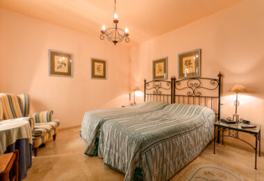 Luxury 3-Bedroom House with Private Pool in Manilva, Malaga