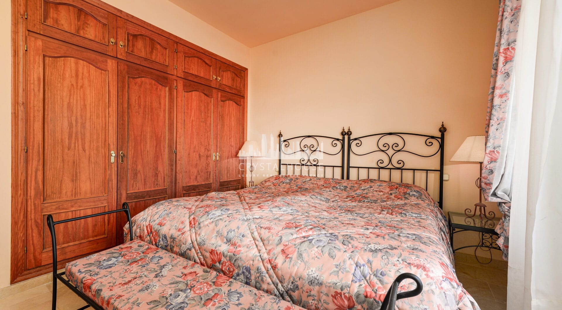 Luxury 3-Bedroom House with Private Pool in Manilva, Malaga
