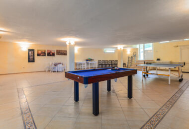 Luxury 3-Bedroom House with Private Pool in Manilva, Malaga