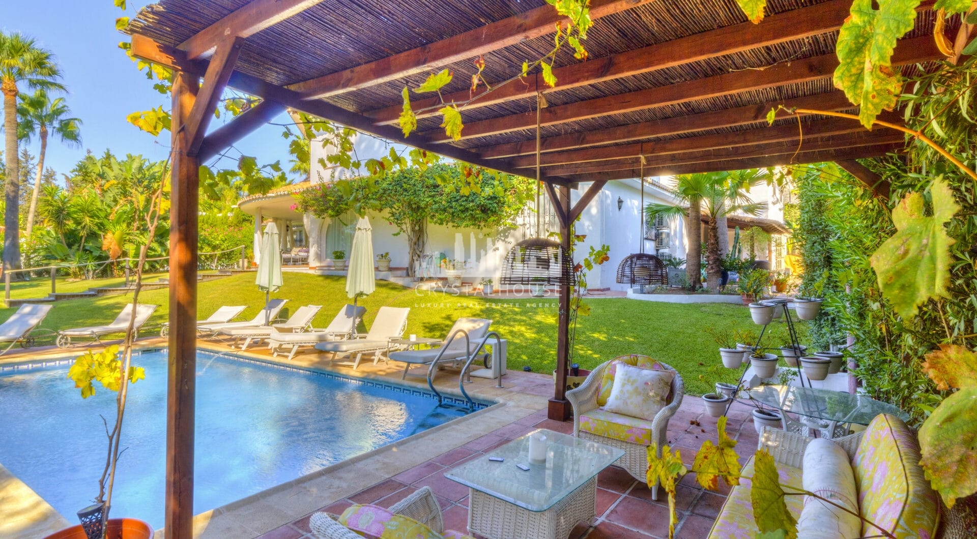 Wonderful six bedroom, south facing villa in the residential area Rocio de Nagueles, Marbella with guest apartment