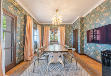 Wonderful villa in La Zagaleta, with sea views and an indoor swimming pool and SPA!