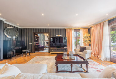 Wonderful villa in La Zagaleta, with sea views and an indoor swimming pool and SPA!