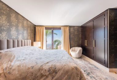 Wonderful villa in La Zagaleta, with sea views and an indoor swimming pool and SPA!