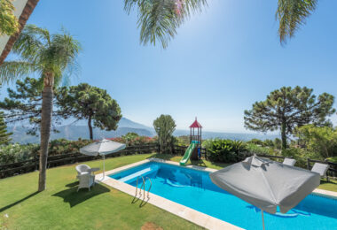 Wonderful villa in La Zagaleta, with sea views and an indoor swimming pool and SPA!