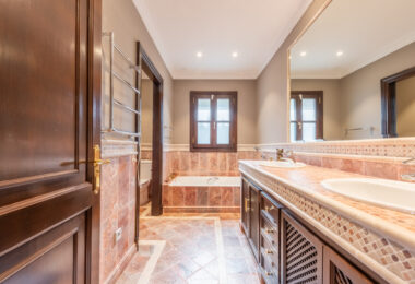 Wonderful villa in La Zagaleta, with sea views and an indoor swimming pool and SPA!