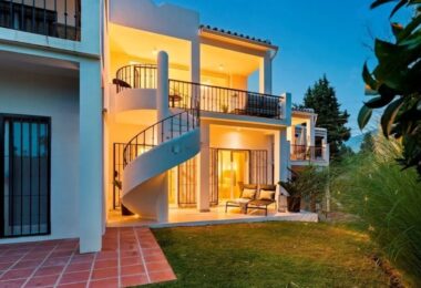 Amazing townhouse (4 Bed) in Aloha Golf-Marbella
