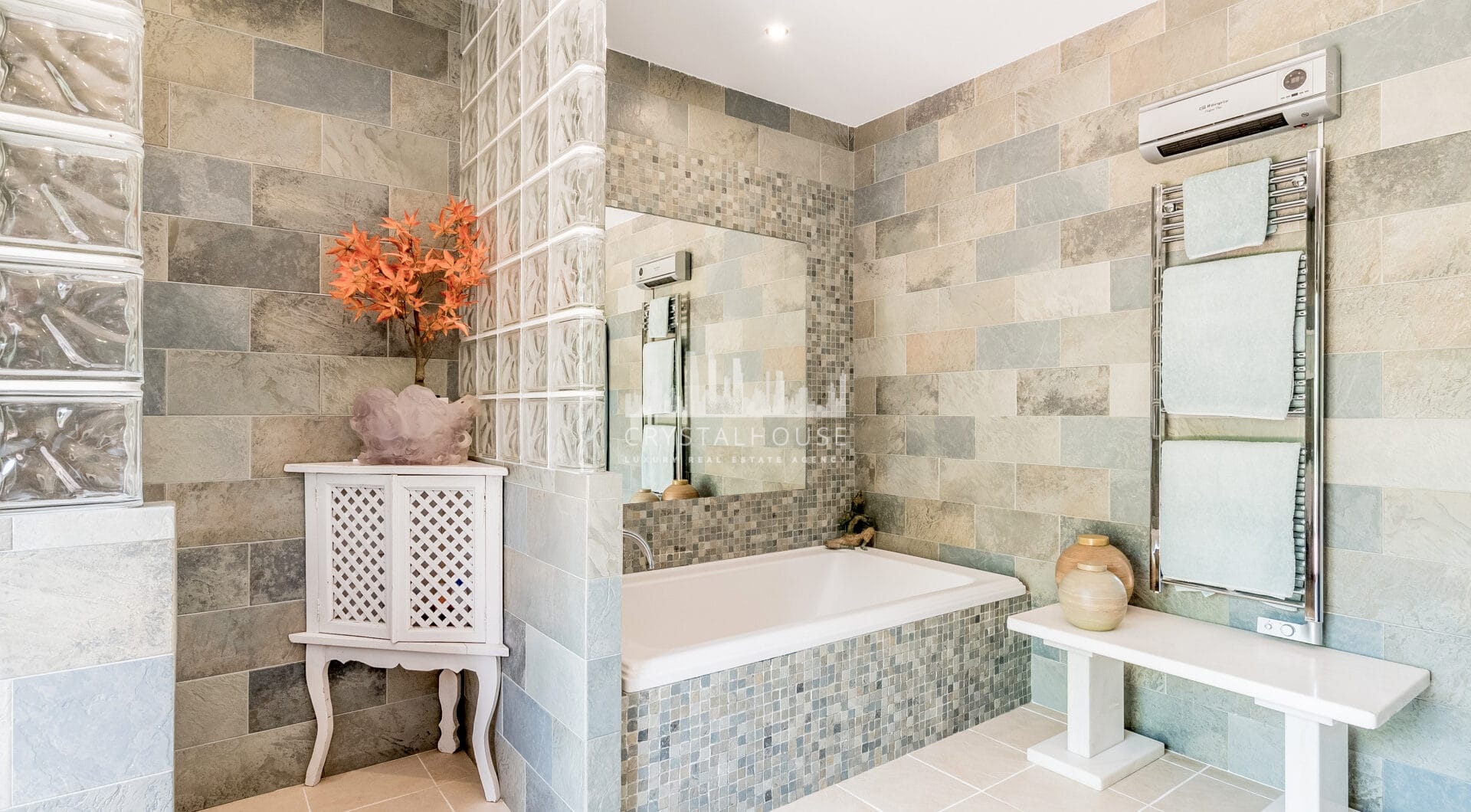 Contemporary Andalusian Style 3 Bedroom Villa