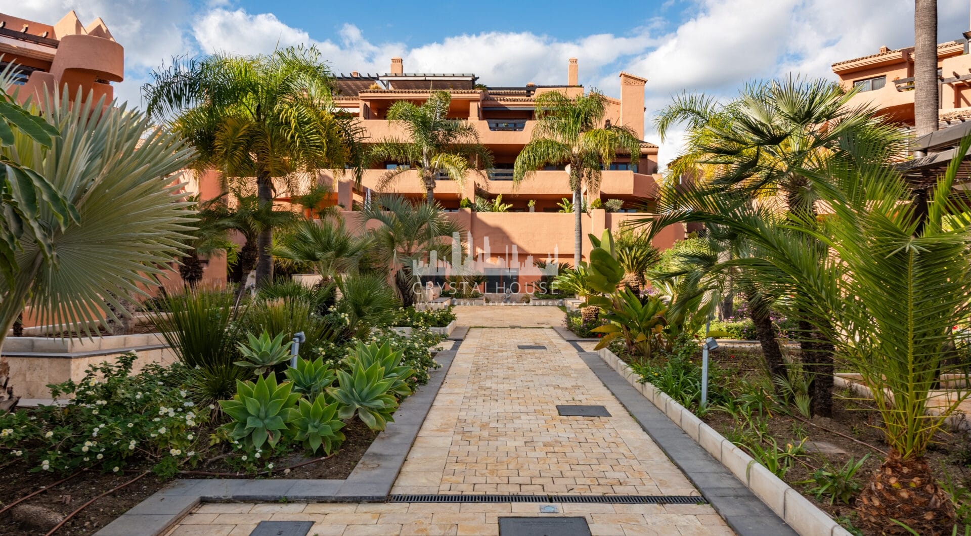 Beautiful 3 bed 2 bath apartment in Mar Azul