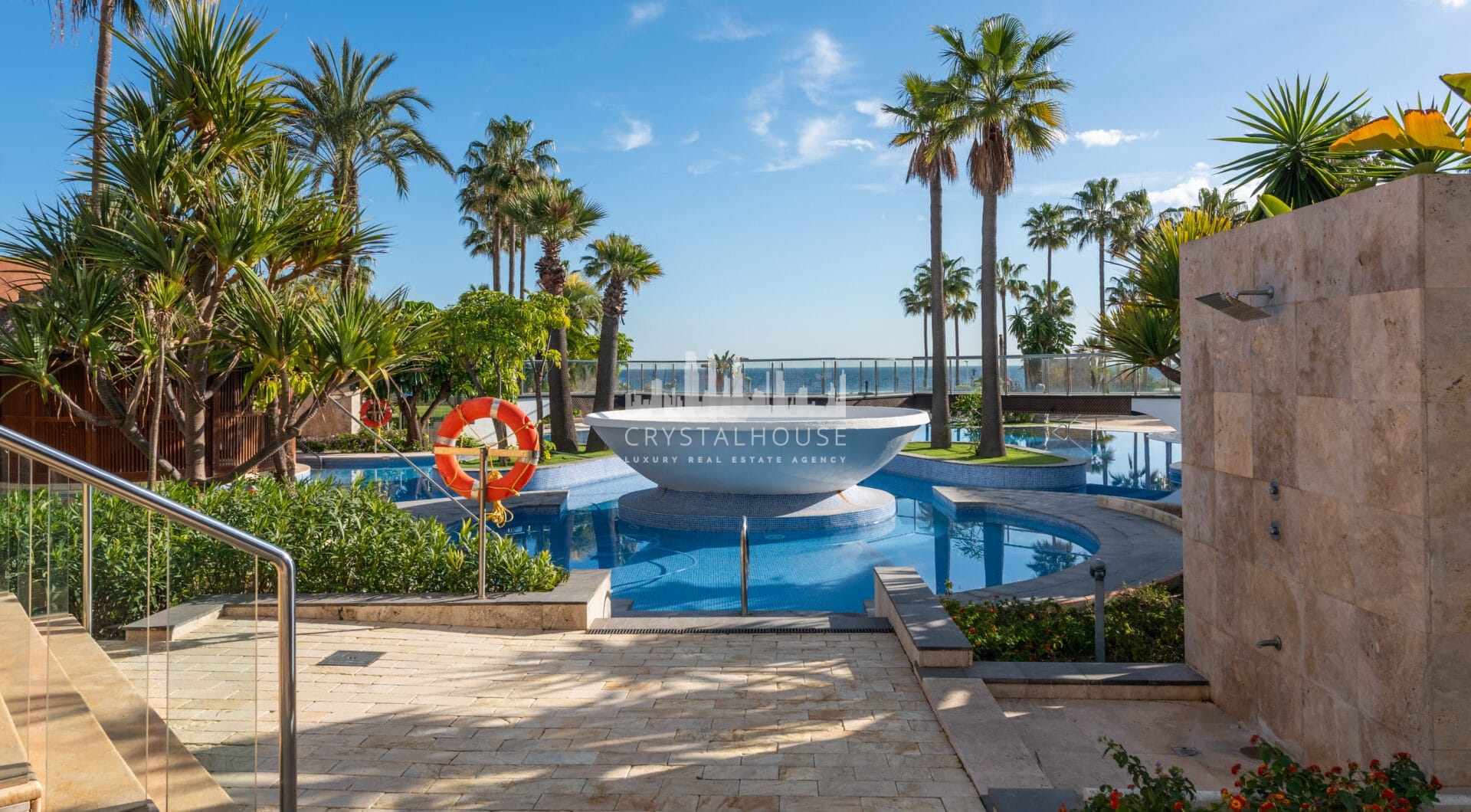 Beautiful 3 bed 2 bath apartment in Mar Azul