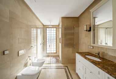 Stunning Villa for Sale in the Prestigious Los Flamingos Residential Area