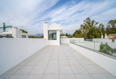 Modern Villa Rio Verde, Golden Mile, just 100 m from the beach