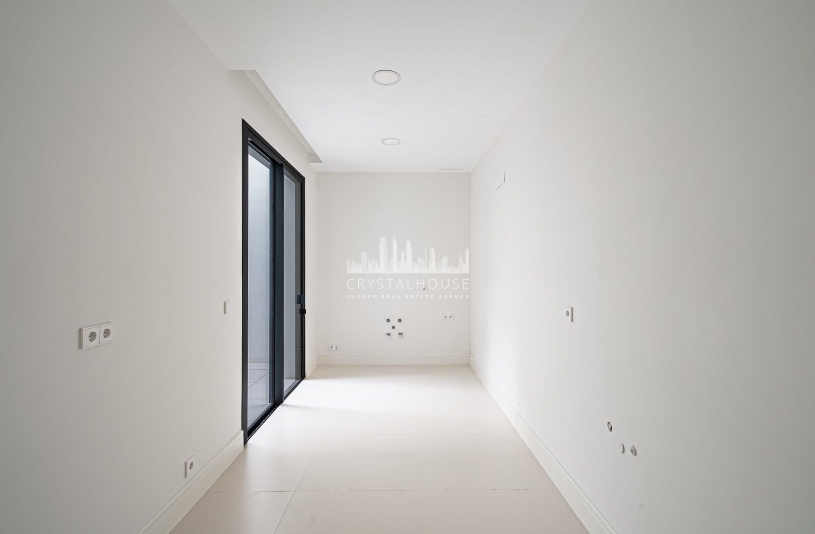 Modern Villa Rio Verde, Golden Mile, just 100 m from the beach