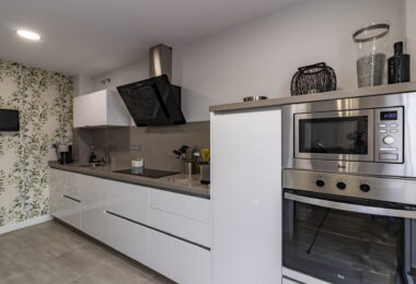 Charming Villa for Sale in San Pedro de Alcántara, Marbella!
