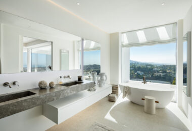 LUXURY VILLA MIKA