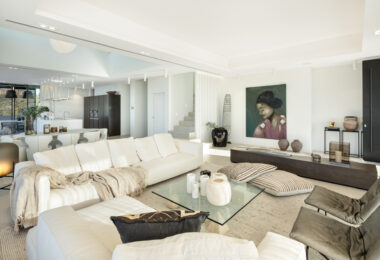LUXURY VILLA MIKA
