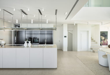LUXURY VILLA MIKA
