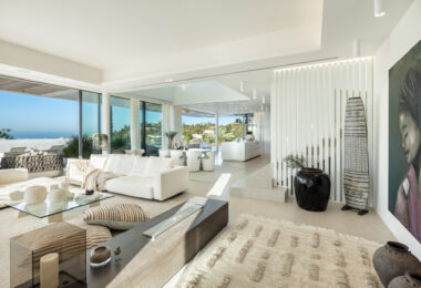 LUXURY VILLA MIKA