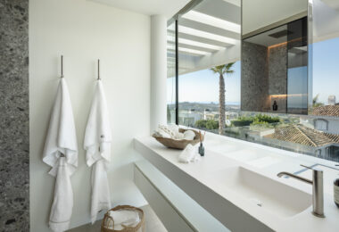 LUXURY VILLA MIKA